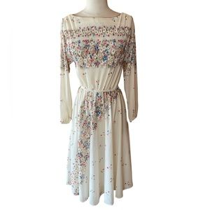 1970s Floral‎ Polyester Dress